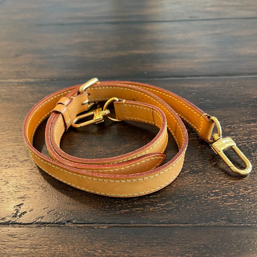 Authentic LOUIS VUITTON Leather Shoulder Strap